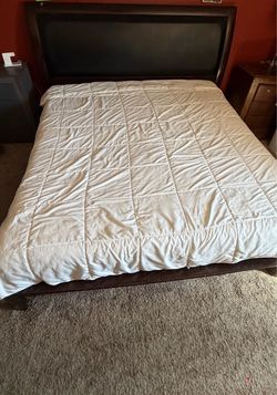 Bedroom set