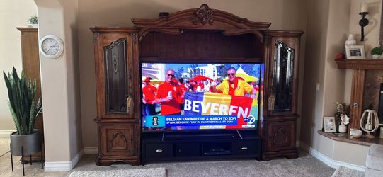Entertainment Center
