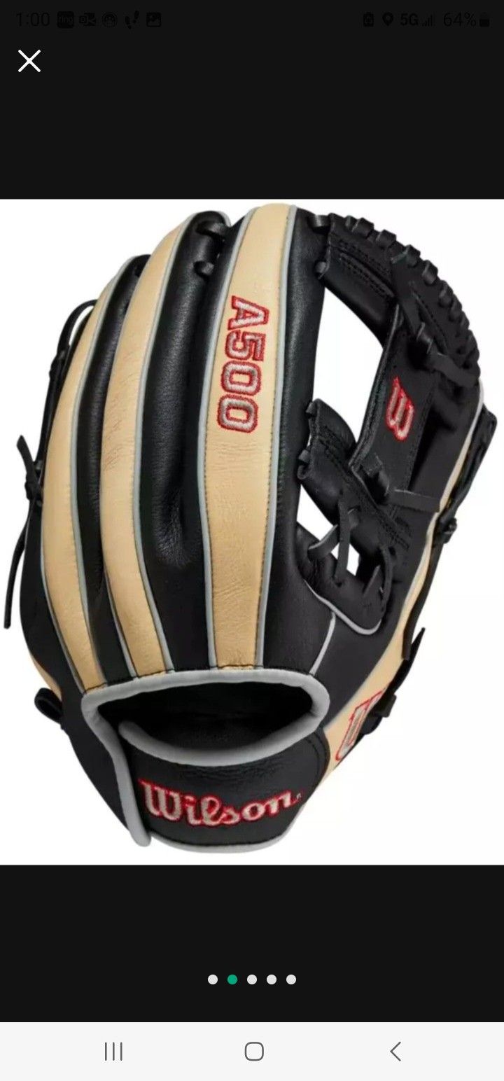 Brand New Wilson A500 11.5 inch Youth Infield Baseball Glove Black Blonde Size 11.5"