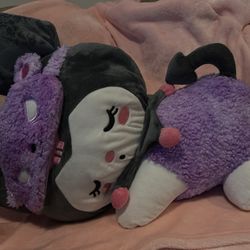 Kuromi sleeping plush 