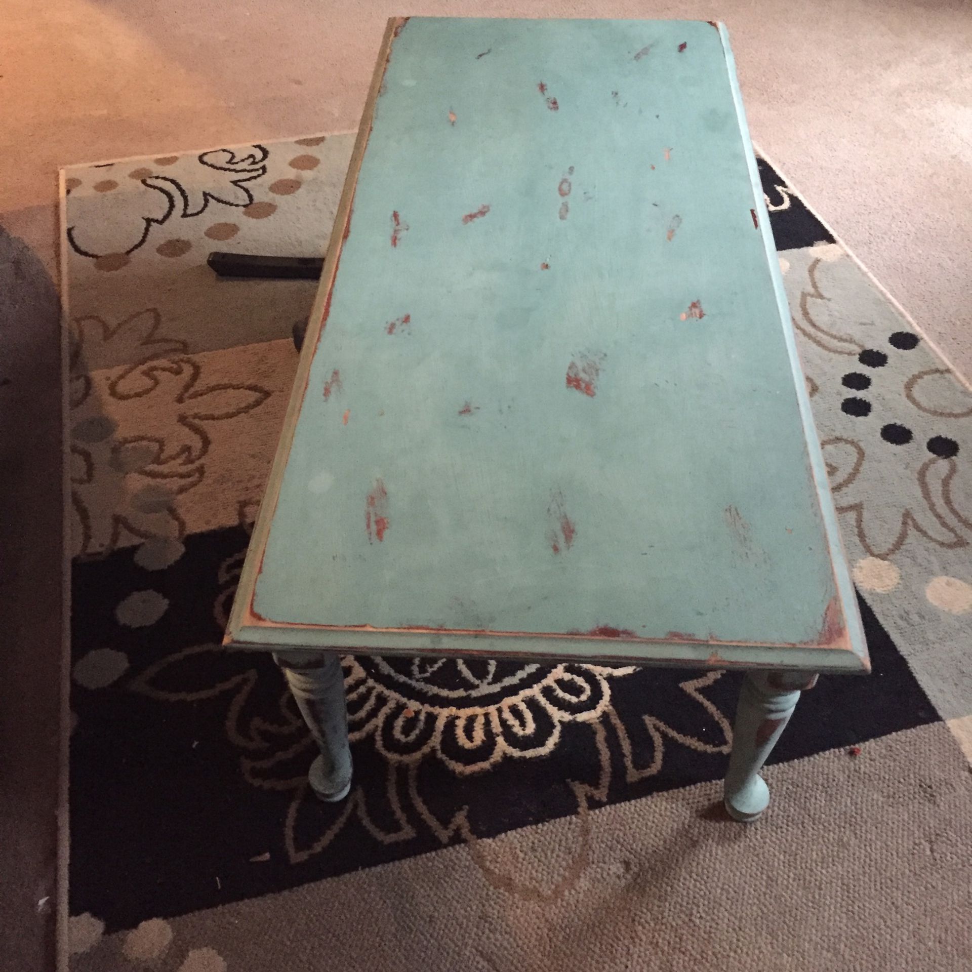 Distress Center Table / Coffee Table $35It Is 48”Long 14” Inches High And 21” Wide         