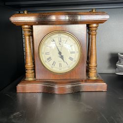 Carrington  Quartz Clock