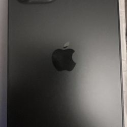iPhone  12 Pro 256 GB unlocked for any carrier no iCloud locks not black listed 