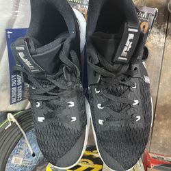 Nike Men's LeBron Witness 5 Black Metallic Silver