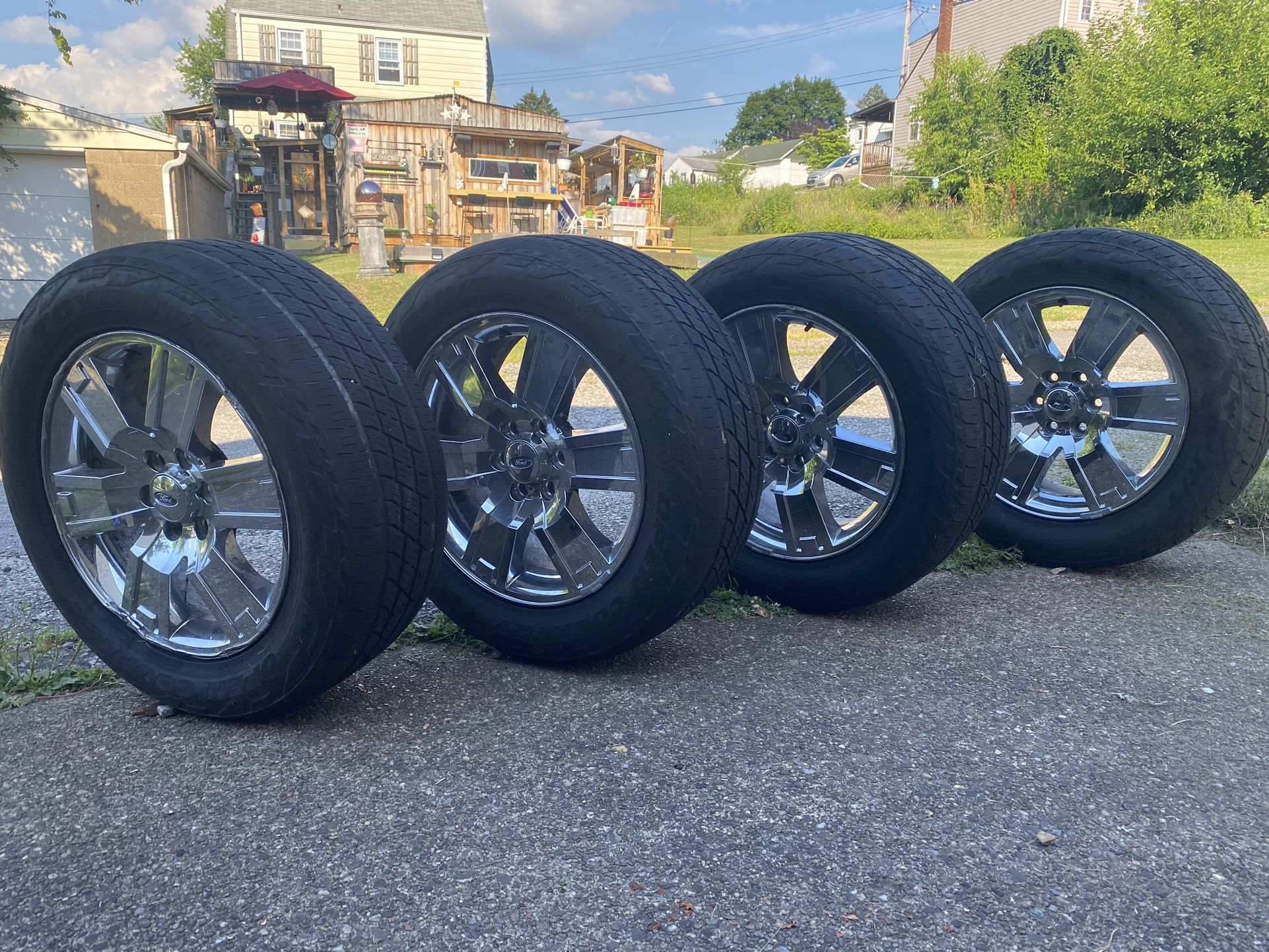 4 Ford Wheels And Tires 275/55R20 $OBO for Sale in Mckeesport, PA - OfferUp