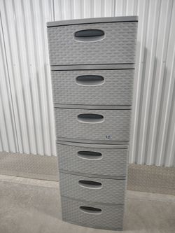 Sterilite weave storage