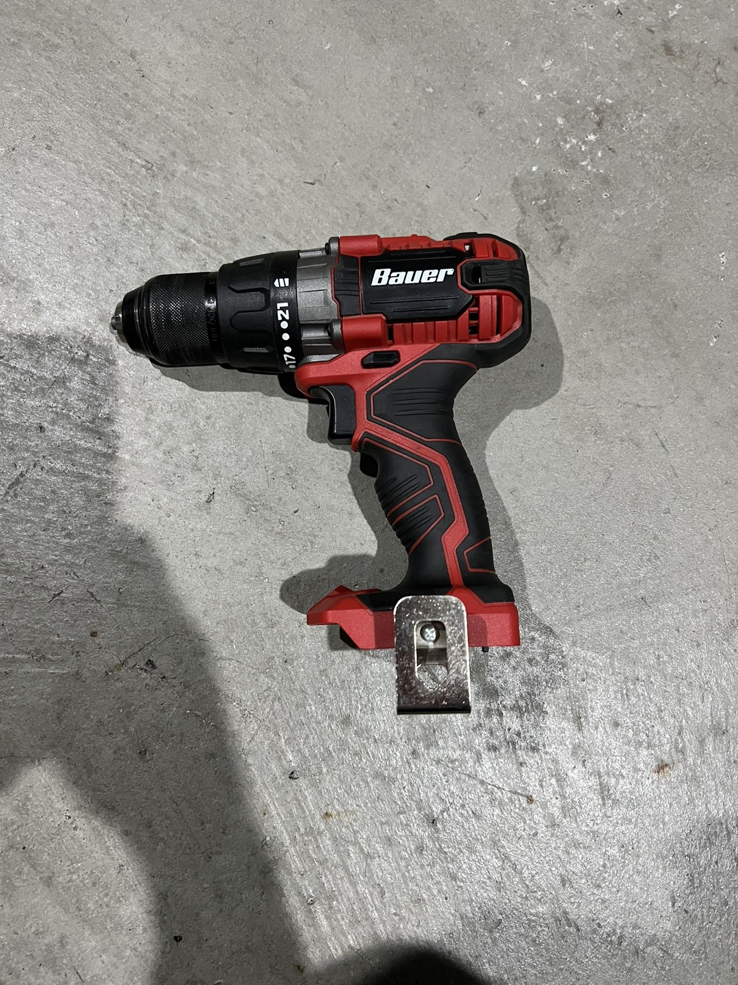 Bauer 20v Drill