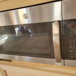 MICROWAVE GE OVER THE RANGE STAINLESS STEEL