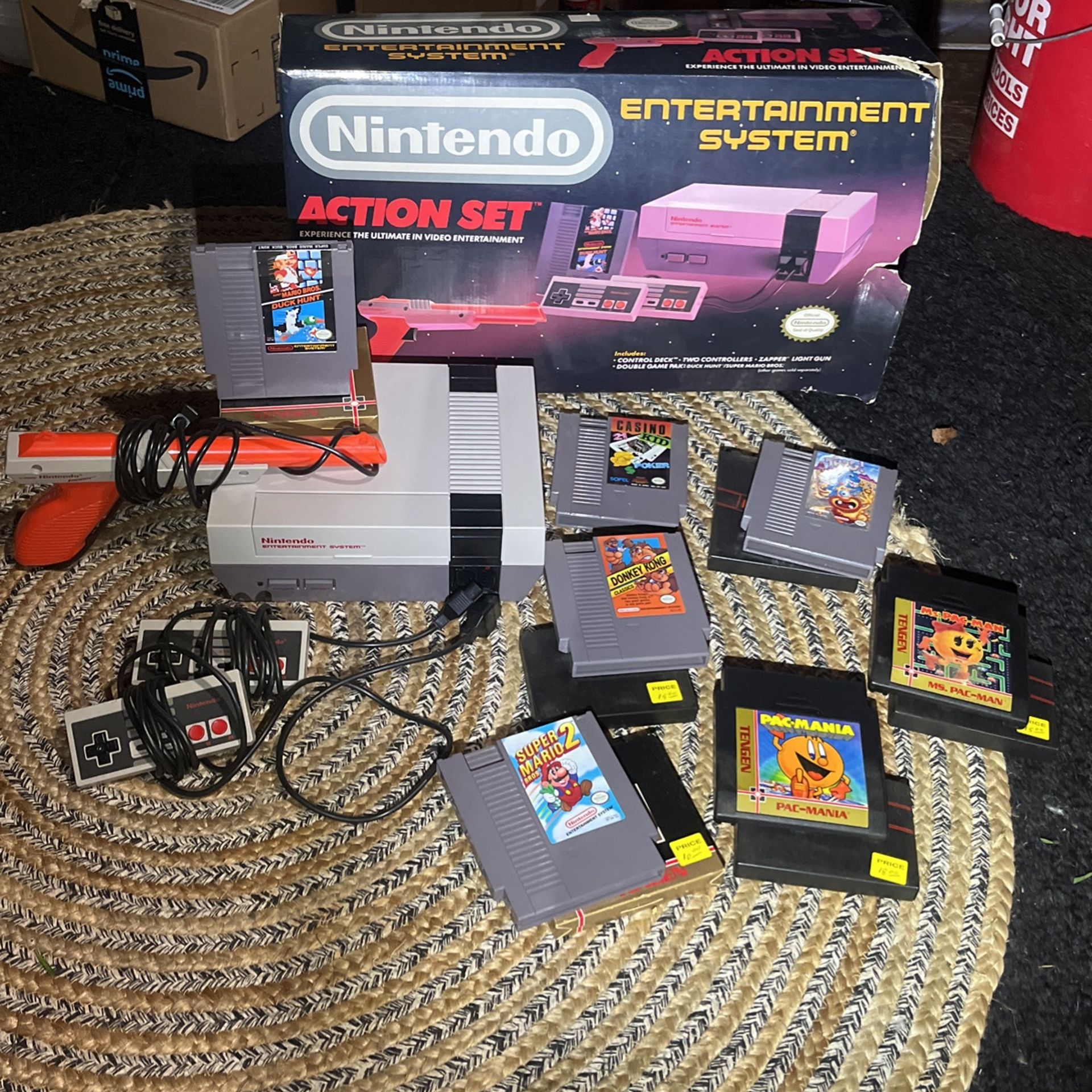 ORIGINAL Nintendo Entertainment System (Action Set)