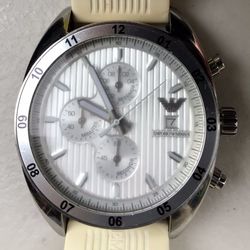 White Silver MENS ARMANI WATCH (one owner) batteries are dead GLOWING HANDS & DIAL INDIGLOW 