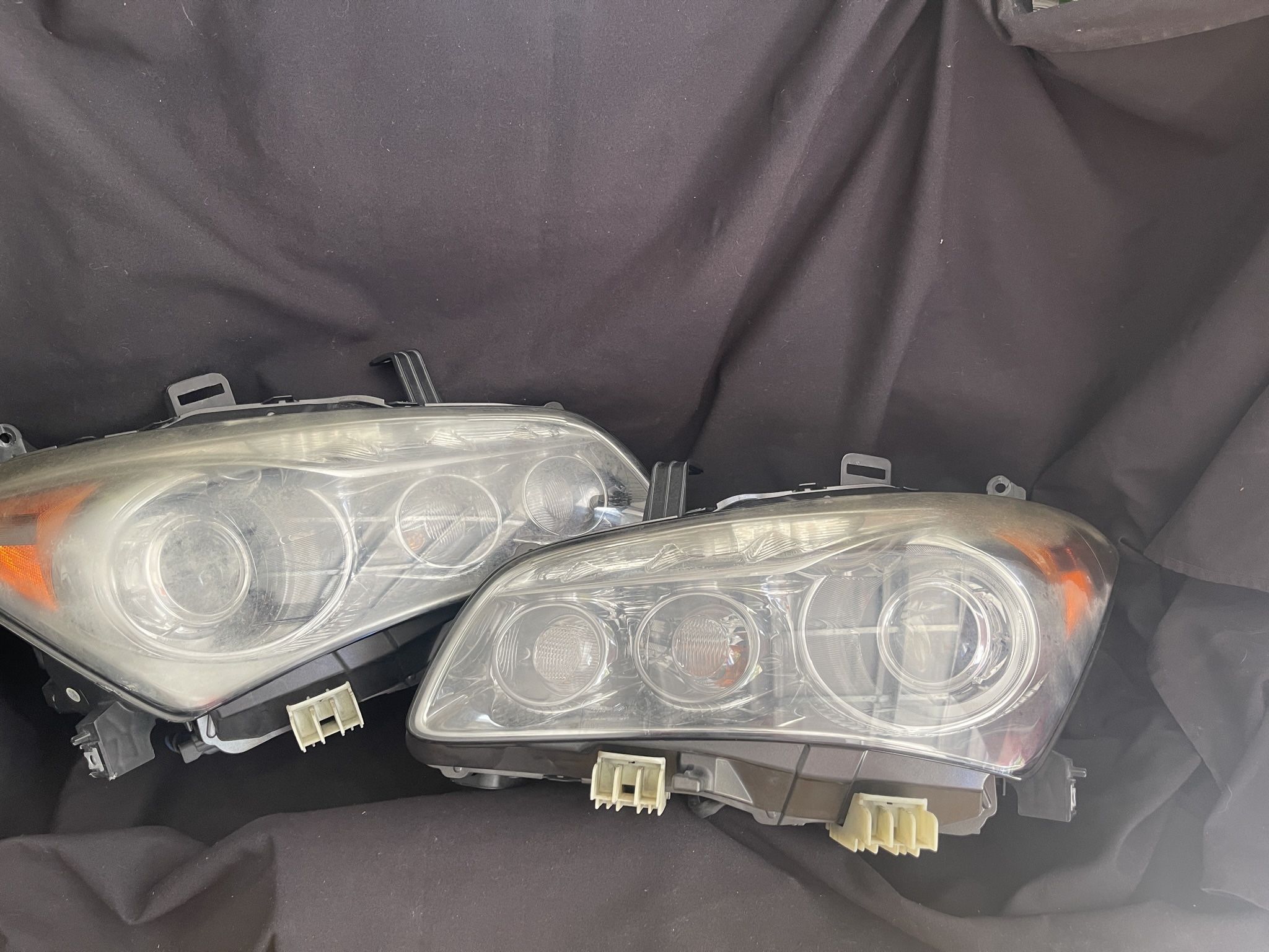 Original Headlights Infiniti QX80