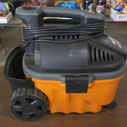 Rigid 4 Gal Shop Vac 
