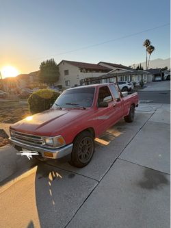 1990 Toyota pickup