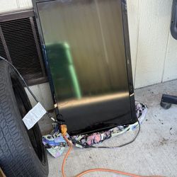 TV Working, Cords & Mount Included On Back