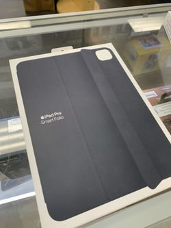 Ipad pro 11 smart folio M4
