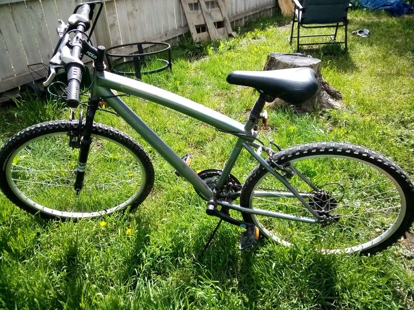 Huffy 2024 rival bike