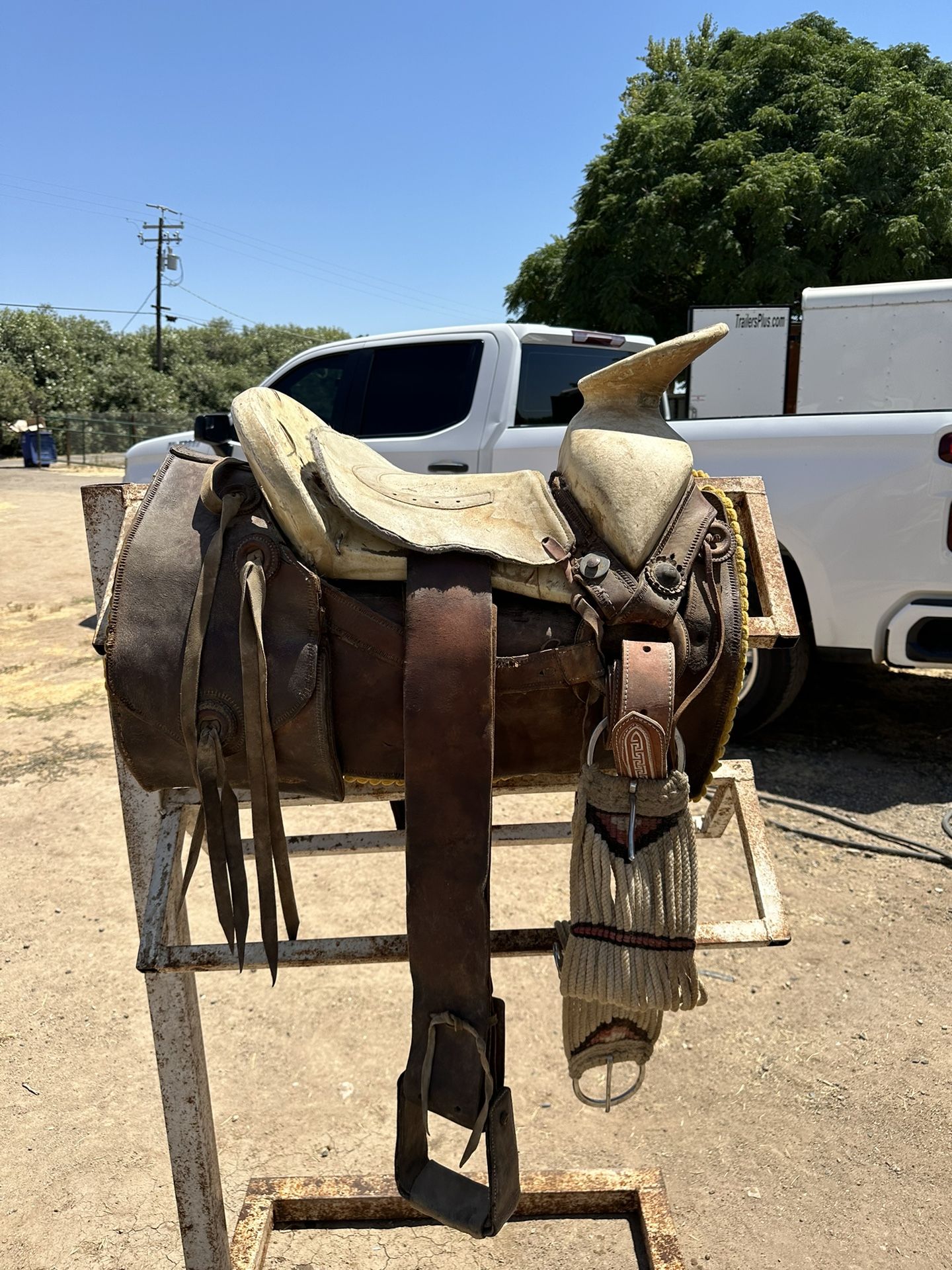 Mexican Saddle