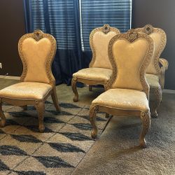 Free 4 Dining Room Chairs
