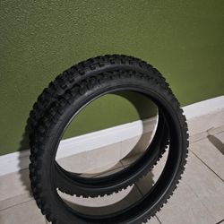 Stock Surron Tires  70/100x19