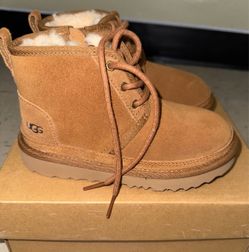 Kid Uggs boots