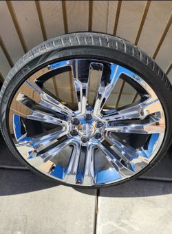 26 inch rims and new Lexus tires