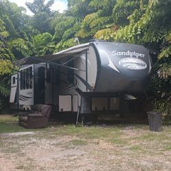 Rv Trailer
