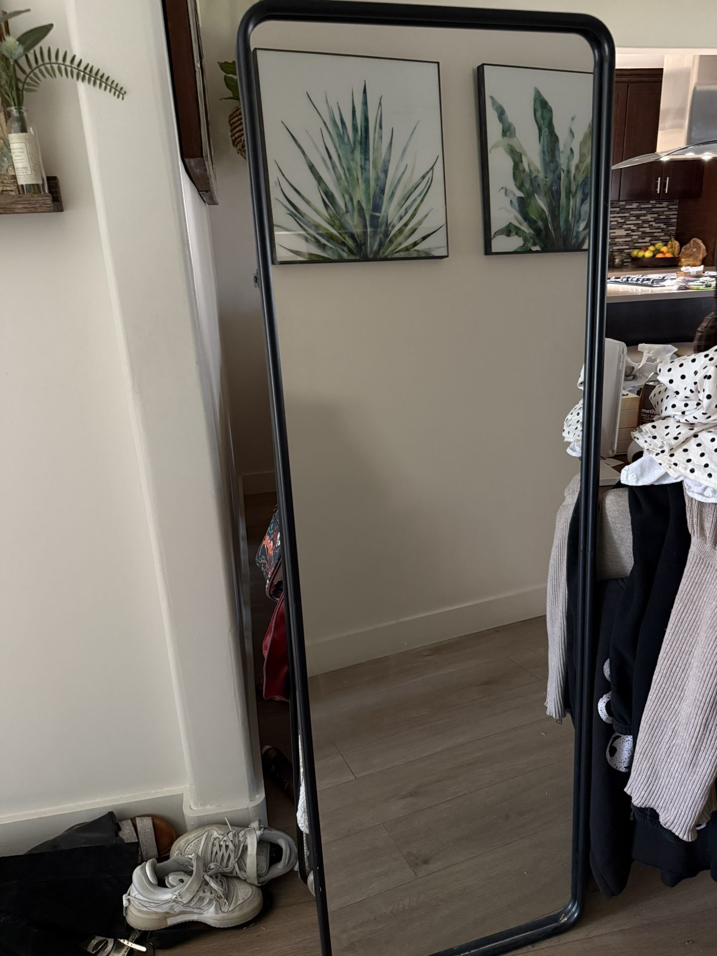 Bedroom Mirror With Storage