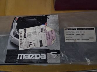 2007-2015 Mazda Factory OEM retractable cargo cover and double vinyl cargo liner