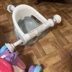 Free Baby Bath Seat 