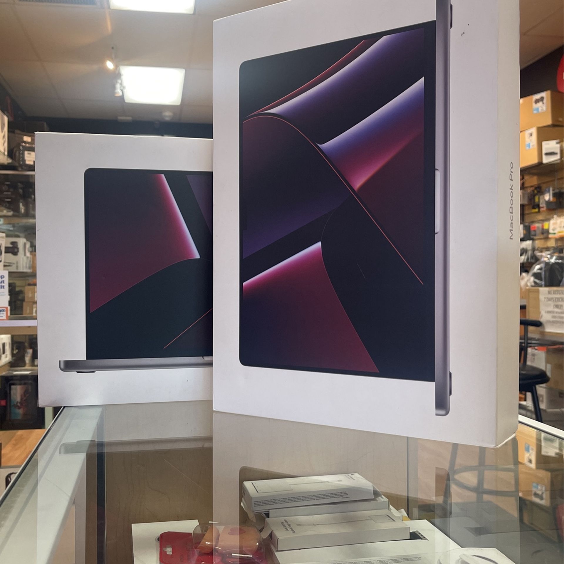 16”MacBook Pro M2 16Ram TB SSD