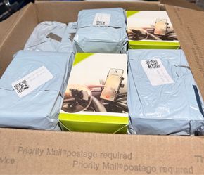 Car Phone Holder – New Open Box – $9