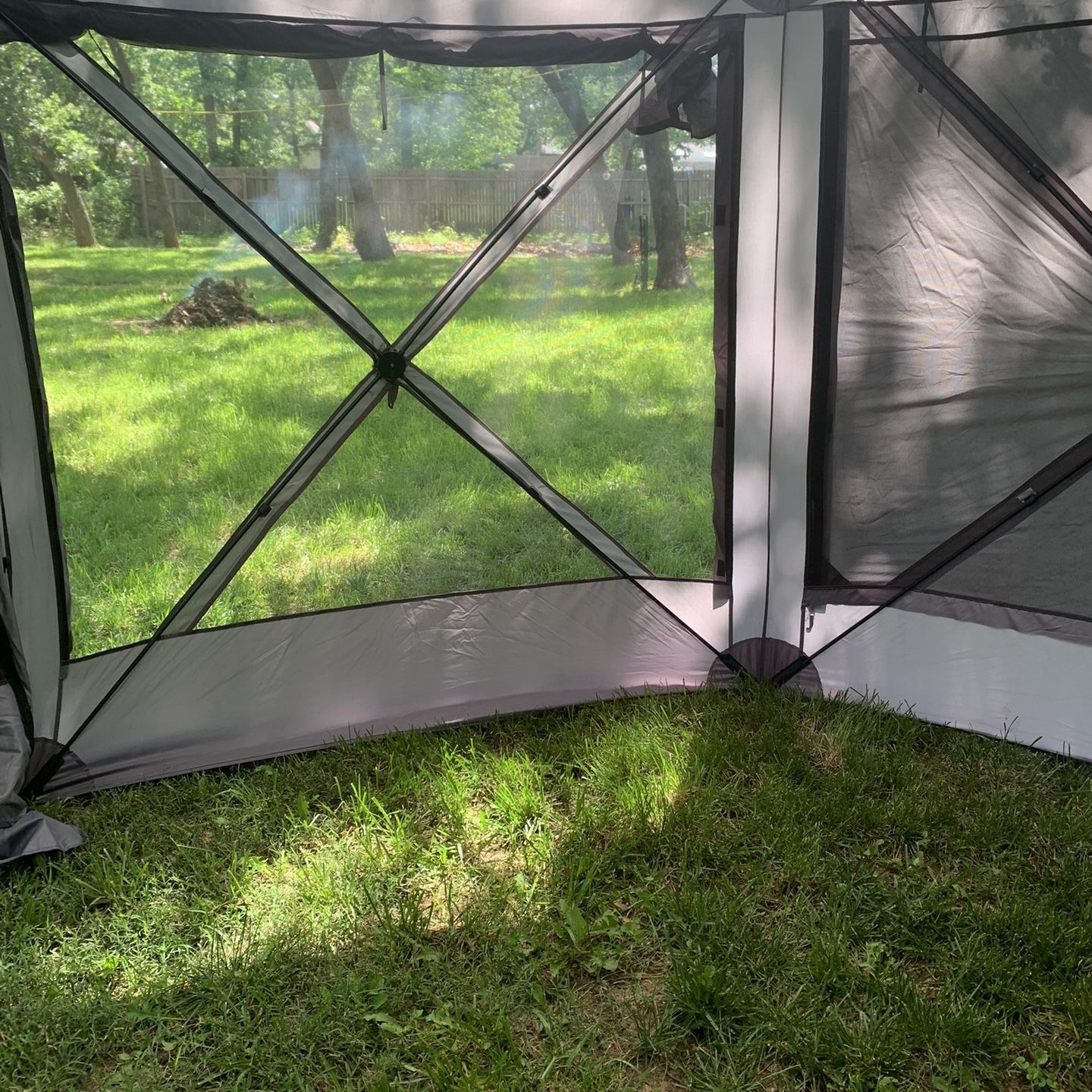 Cabela's quick set screen shelter top