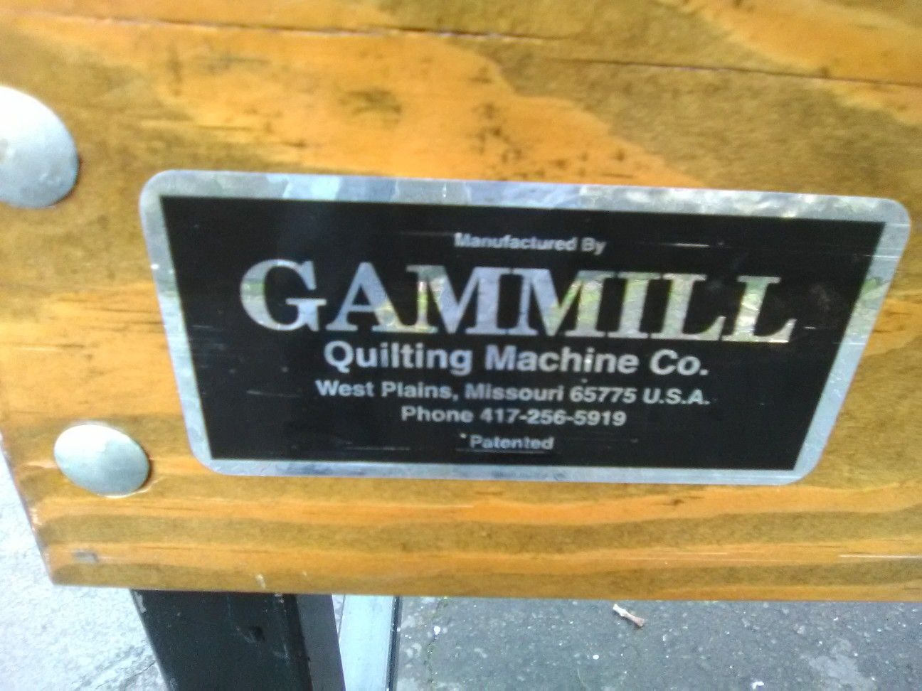 Gammill DB2H312 quilting machine and table for Sale in Ruston, WA