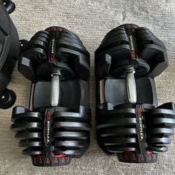 Bow flex 1090 Dumbbells And Weight Bench 