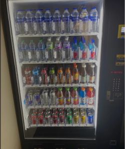 OBO- Dixie Narco 5591 Beverage Vending Machine