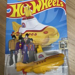 Hot Wheels for the Beatles different cars YELLOW SUBMARINE 8 New in bowÂ