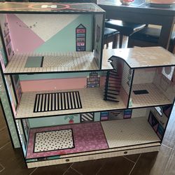 Lol Doll House 