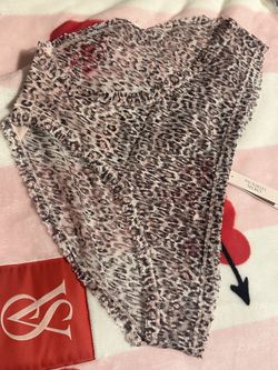 VICTORIA SECRET UNDERWEAR $7