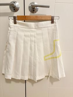 J Lindberg golf skort/skirt