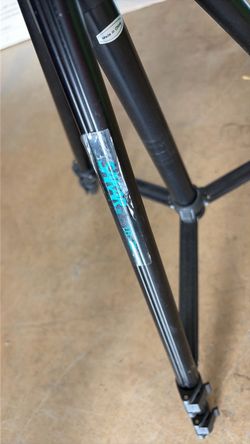 SAKAR tripod TR – 2L