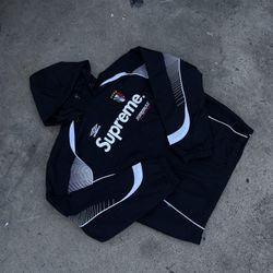 Supreme 