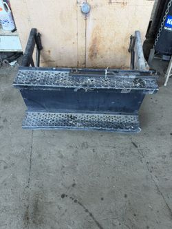 complete replacement right-side (passenger side) cab step for a 2018 Freightliner M2 106