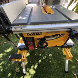 Dewalt Tablesaw + Stand