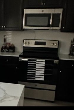 Cocina microwave y lava Platos