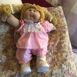 Original Cabbage Patch Doll From 1970’s