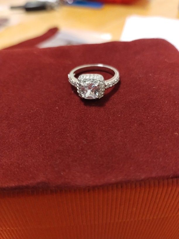 Cushion Cut 1.50ct White Sapphire Art Deco Ring