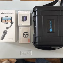 Cinematic iPhone Filmmaking Bundle – DJI Osmo 7P + Moment 1.55x Anamorphic + Case (Open Box, Never Used)