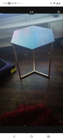 End table