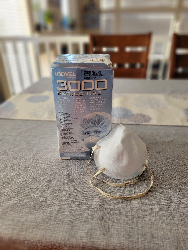 18 Small N95 Respirator, Surgical Face Masks