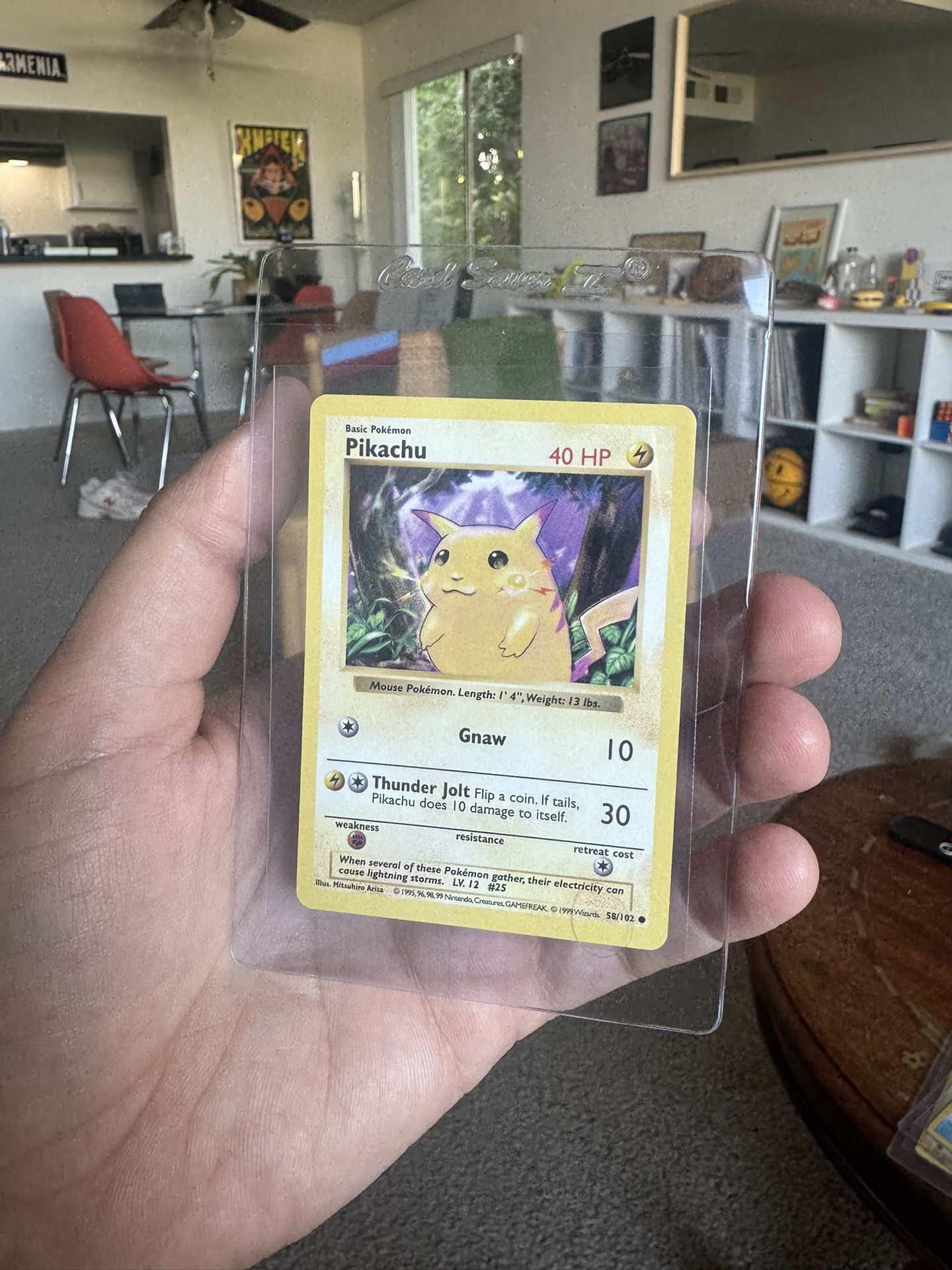Shadowless Pikachu Yellow Cheeks MINT Pokemon Card